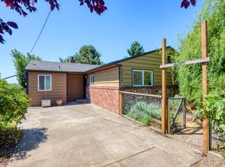 5034 SE Flavel Dr, Portland, OR 97206