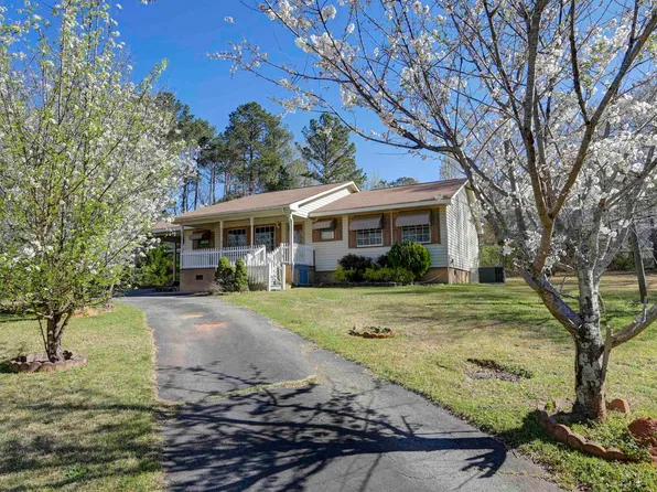 142 Vonda Kay Cir, Lexington, SC 29072