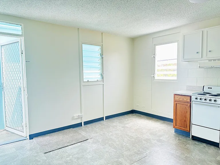 68-017 Au St #2F — Photo 2