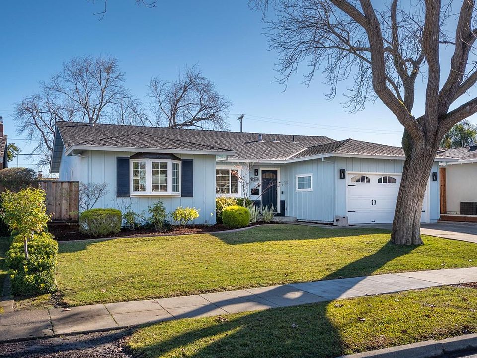 1st image of 5478 Sharon Ln