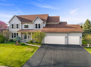 1000 Napa Ln, Aurora, IL