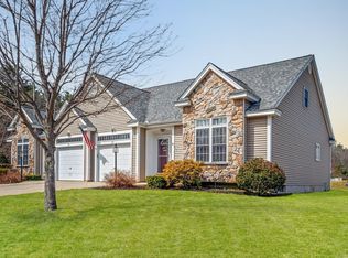 27 Ash Dr #27, Kingston, NH 03848