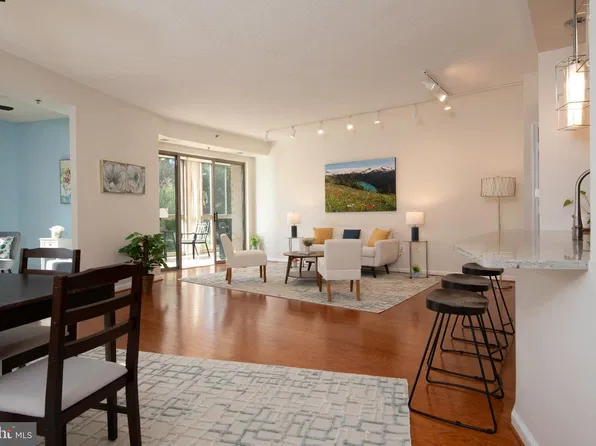 3200 N Leisure World Blvd APT 219, Silver Spring, MD 20906