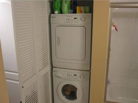 5th image of 1200 Brickell Bay Dr APT 3218