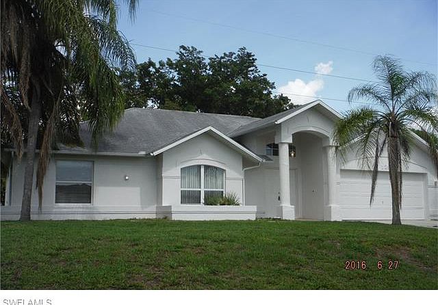1st image of 129 NE 24th Ave