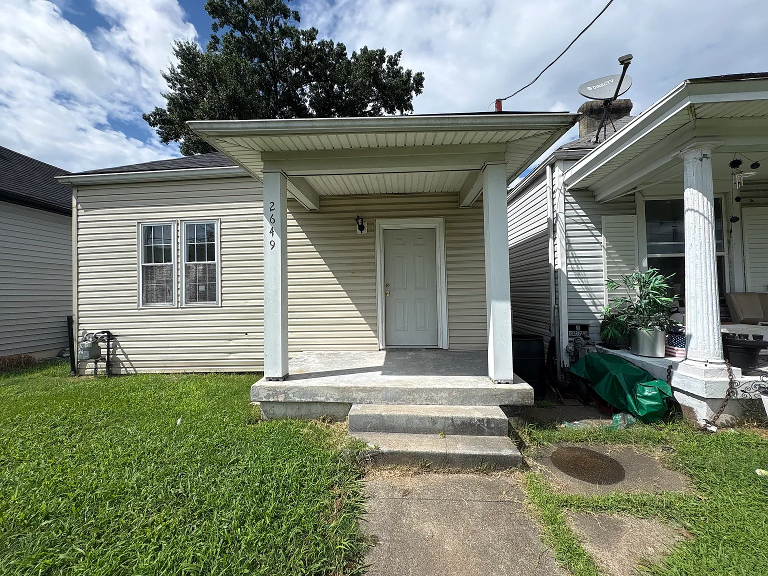 4 bed, 1200 sqft, $1,850 — Photo 1