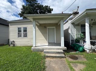 2649 Rowan St, Louisville, KY 40212