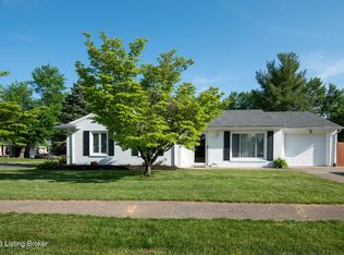 9902 Phoenix Trl, Louisville, KY