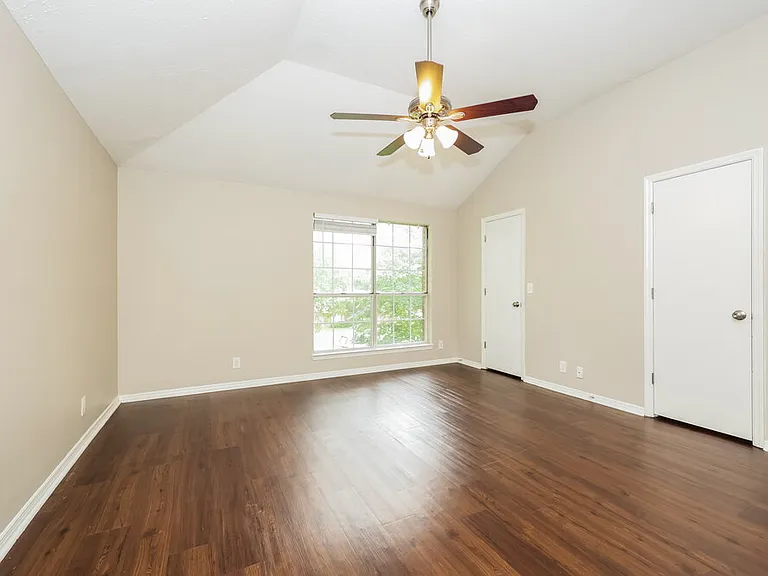 114 Tedder Blvd — Photo 12