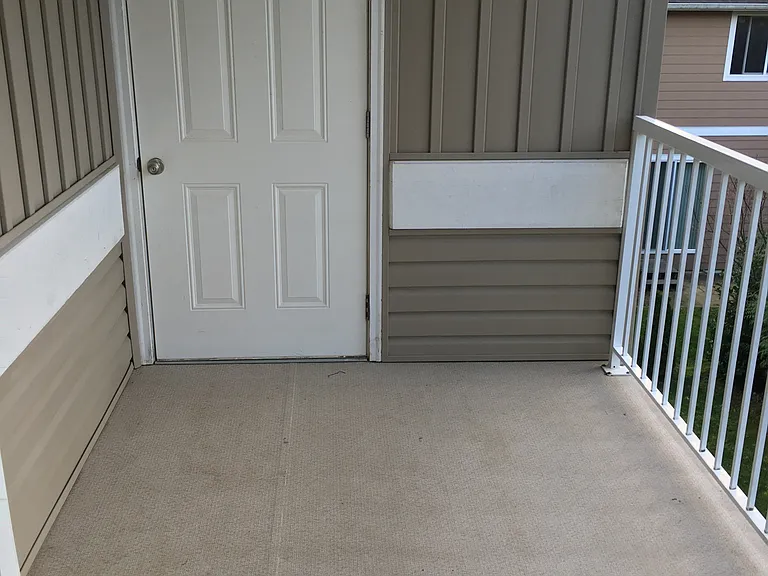 5747 Fallbrook Ln — Photo 33