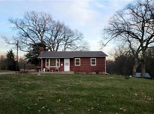 1101 S 104th St, Edwardsville, KS 66111