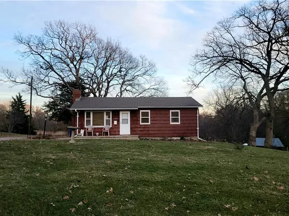 1101 S 104th St, Edwardsville, KS 66111