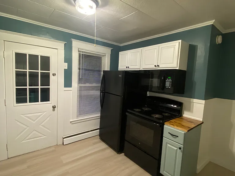 21 Dorothy St #1 — Photo 15