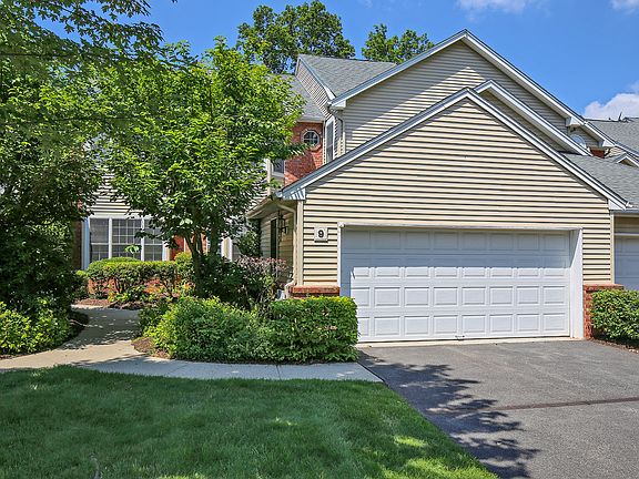 2nd image of 9 Ebersbach Ln