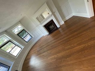 1855 Beacon St #3, Brookline, MA 02445