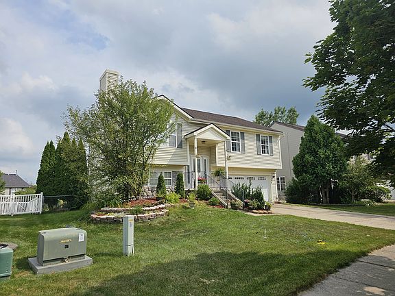 3rd image of 7359 Copper Creek Dr