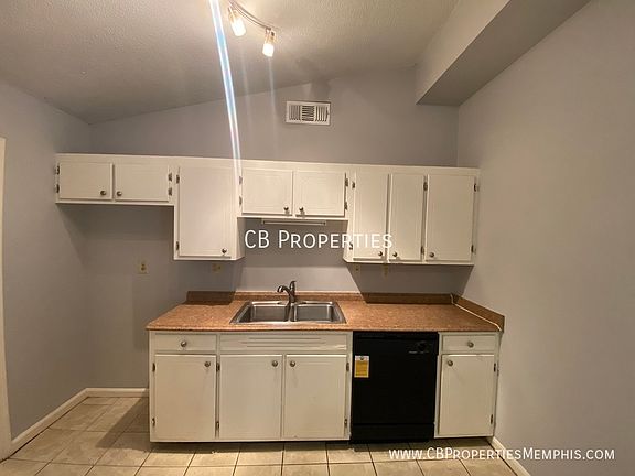 5th image of 3270 E Foxburrow Cir