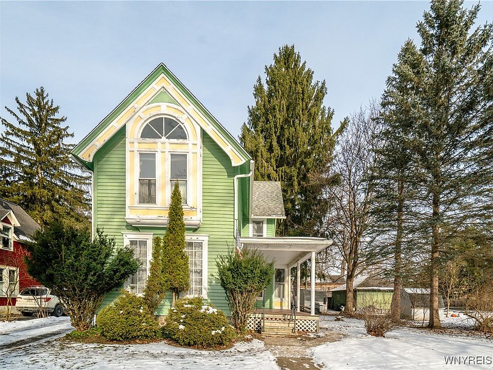 1st image of 306 Oakwood Ave