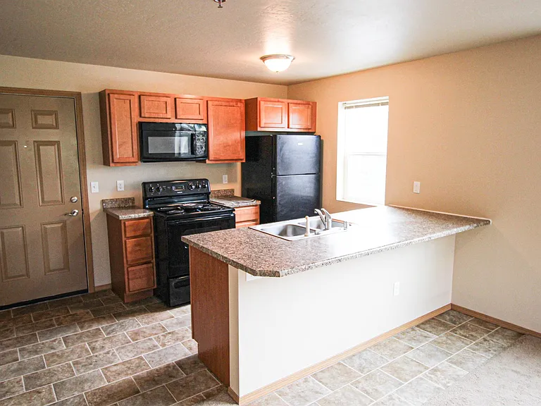 Tyson Vance Apartments — Photo 2