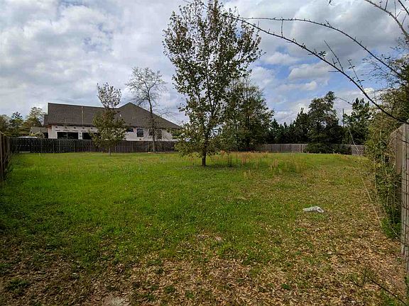 4th image of 8739 Salt Grass Dr