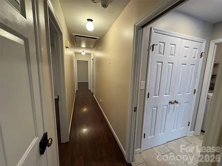 219 Lark Field Dr — Photo 15