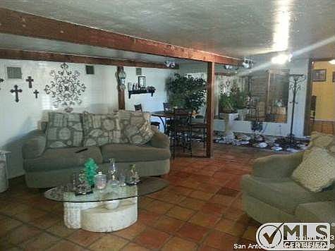 2nd image of 219 Sunnyland Dr