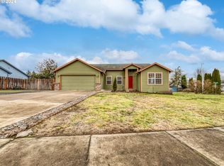 1320 Fairway Dr, Washougal, WA 98671