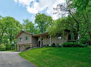 2672 Roseland Dr, Ann Arbor, MI 48103