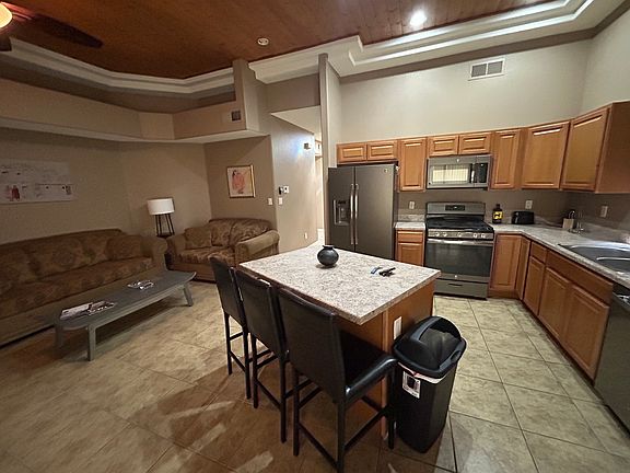 2nd image of 8424 Scarlet Pl NW