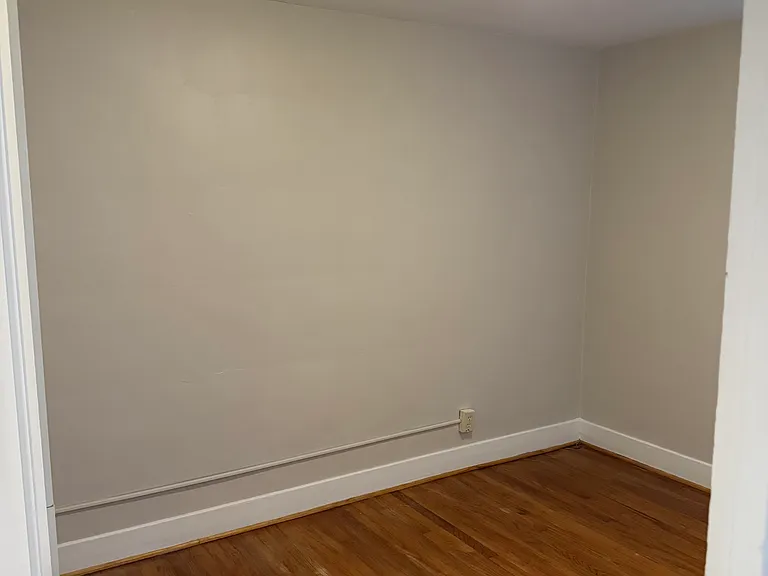 303 Richmond Ave #2 — Photo 10
