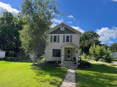 804 South Lewis Street, Columbus, WI, 53925