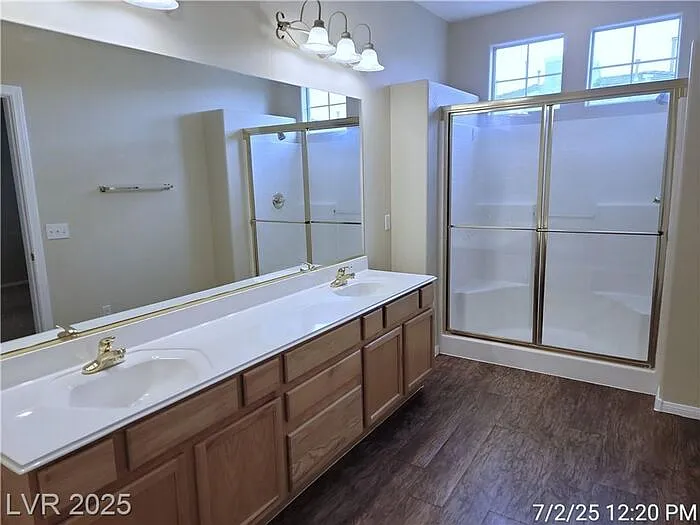 228 Friendly Ct — Photo 18