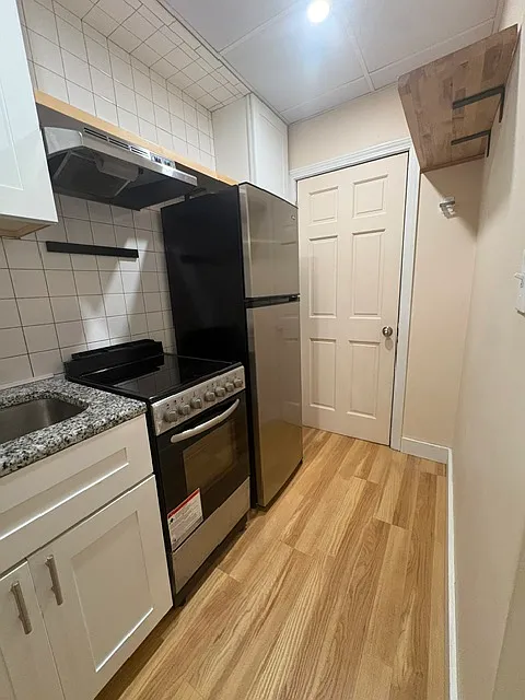 20 Coral Ave #1