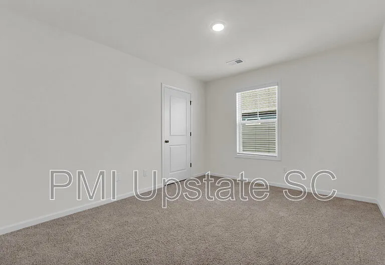 1110 Silverbend Trl — Photo 18