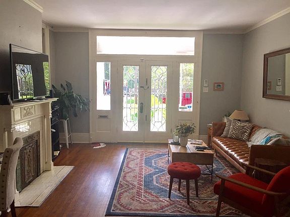 2nd image of 8325 Sycamore Pl