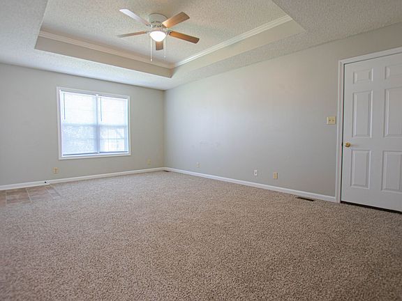 3rd image of 3258 Tabby Dr