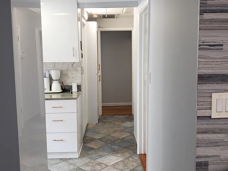 126 Bay 8th St — Photo 12