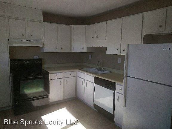 2nd image of 78 W Walnut St APT 306