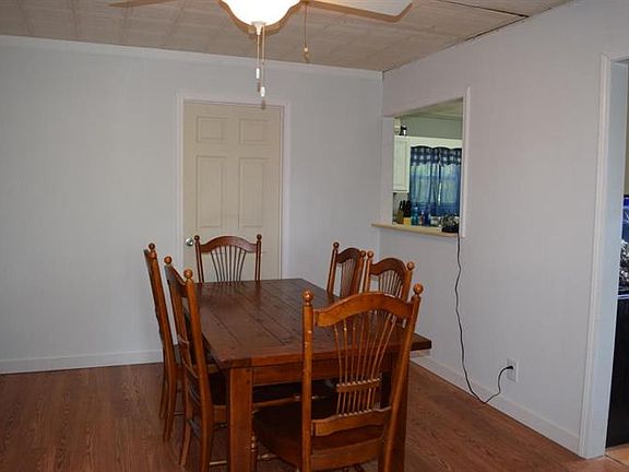 2nd image of 5760 Goldenrod Cir