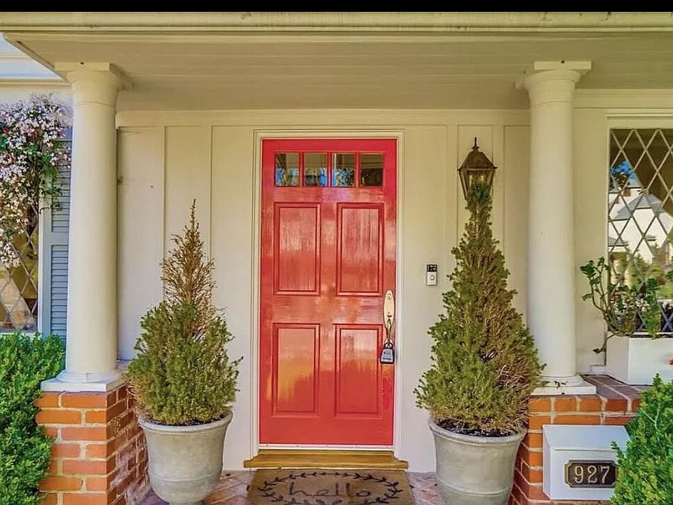 1st image of 927 Kagawa St