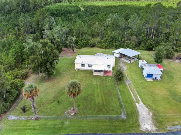 18748 NE 148TH TERRACE ROAD, FORT MC COY, FL 32134