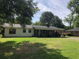 852 S Colorado St, Greenville, MS 38703