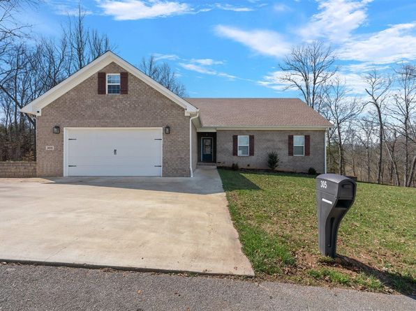 305 Doe Crossing Dr, Smiths Grove, KY 42171