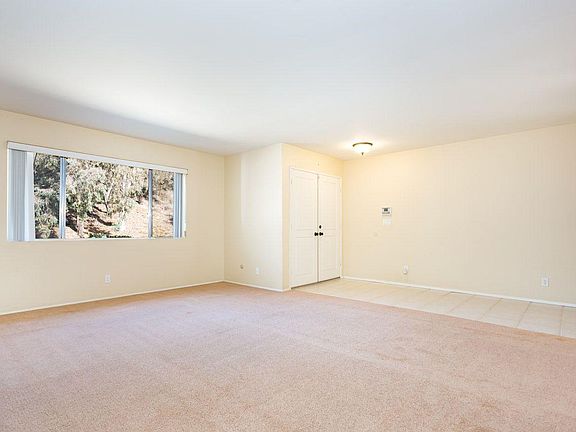 5th image of 2441 Boyington Pl