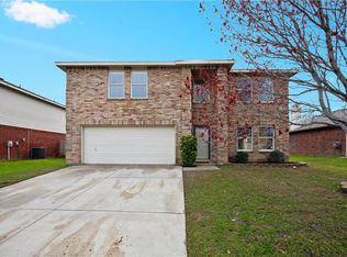 3003 Clemente Dr, Grand Prairie, TX 75052