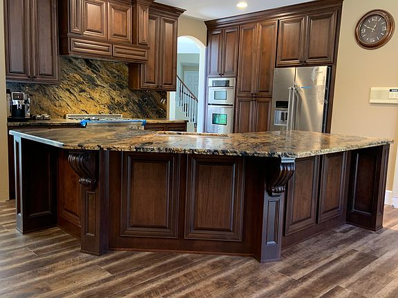 3rd image of 4914 Alondra Ct