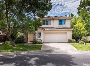 9544 Lakewind Ln, Elk Grove, CA