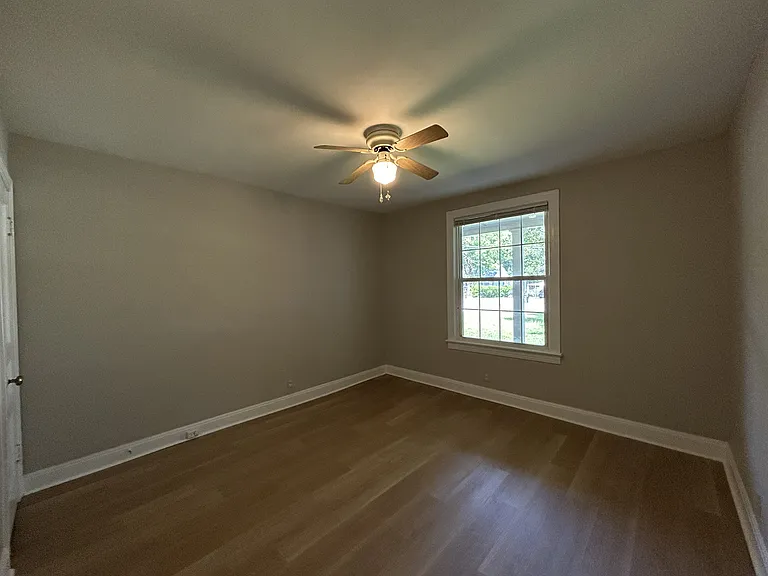 4808 Lindell St #4810 — Photo 12