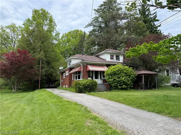 154 Hollywood Ave, Youngstown, OH 44512