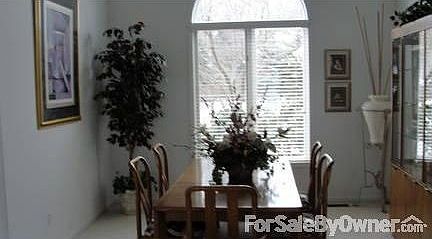 4th image of 56307 Nickelby Dr S